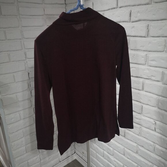 Anne Taylor Loft Ladies Size Small Burgundy Lightweight Turtleneck - Picture 2 of 9